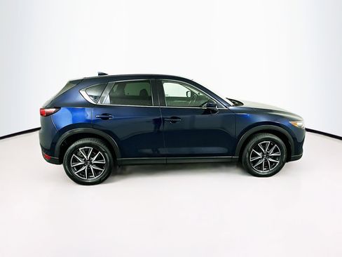 Used 2018 MAZDA CX-5 Touring w/ Preferred Equipment Package FWD image 10