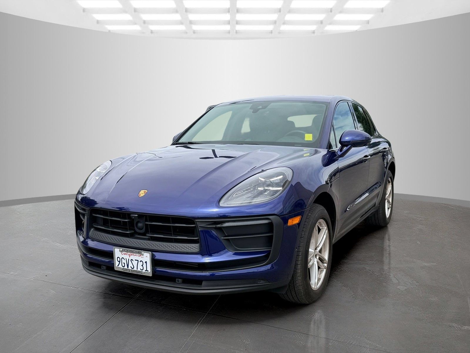 Used 2023 Porsche Macan Turbo AWD/4WD image 1