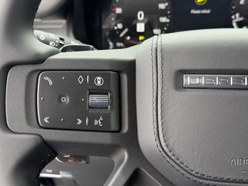 New 2025 Land Rover Defender 110 V8 image 18