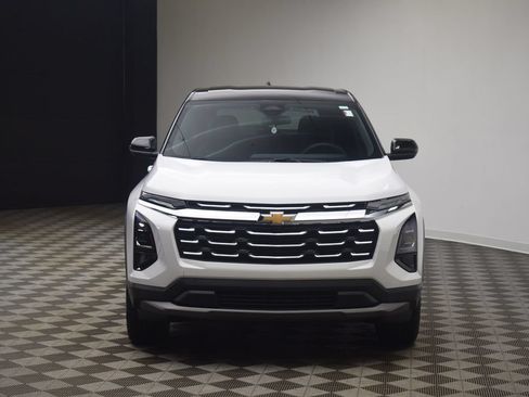 Used 2026 Chevrolet Equinox LT w/ Convenience Package II FWD image 21