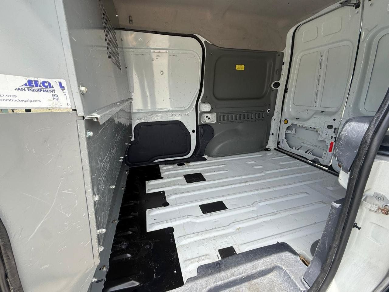 Used 2013 Ford Transit Connect XL FWD image 22