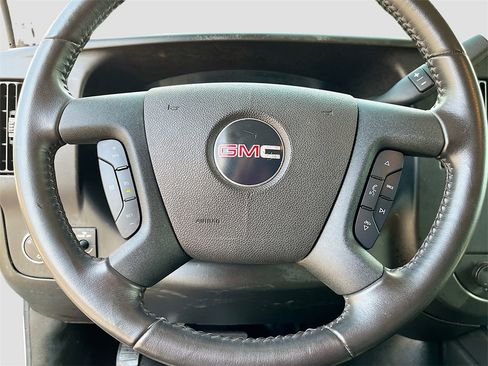 Used 2023 GMC Savana 3500 Extended w/ Driver Convenience Package image 11