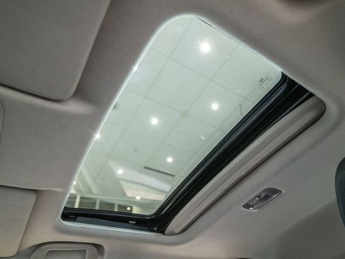 Used 2019 Honda Fit EX image 21