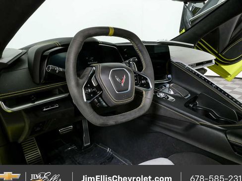 Certified 2022 Chevrolet Corvette Stingray Premium Conv image 4