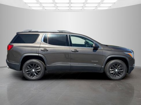 Used 2019 GMC Acadia SLT image 6