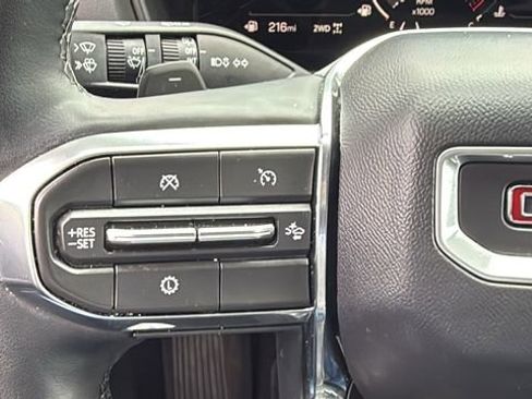 Used 2025 GMC Terrain Elevation AWD/4WD image 17