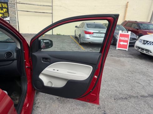 Used 2019 Mitsubishi Mirage G4 ES FWD image 15