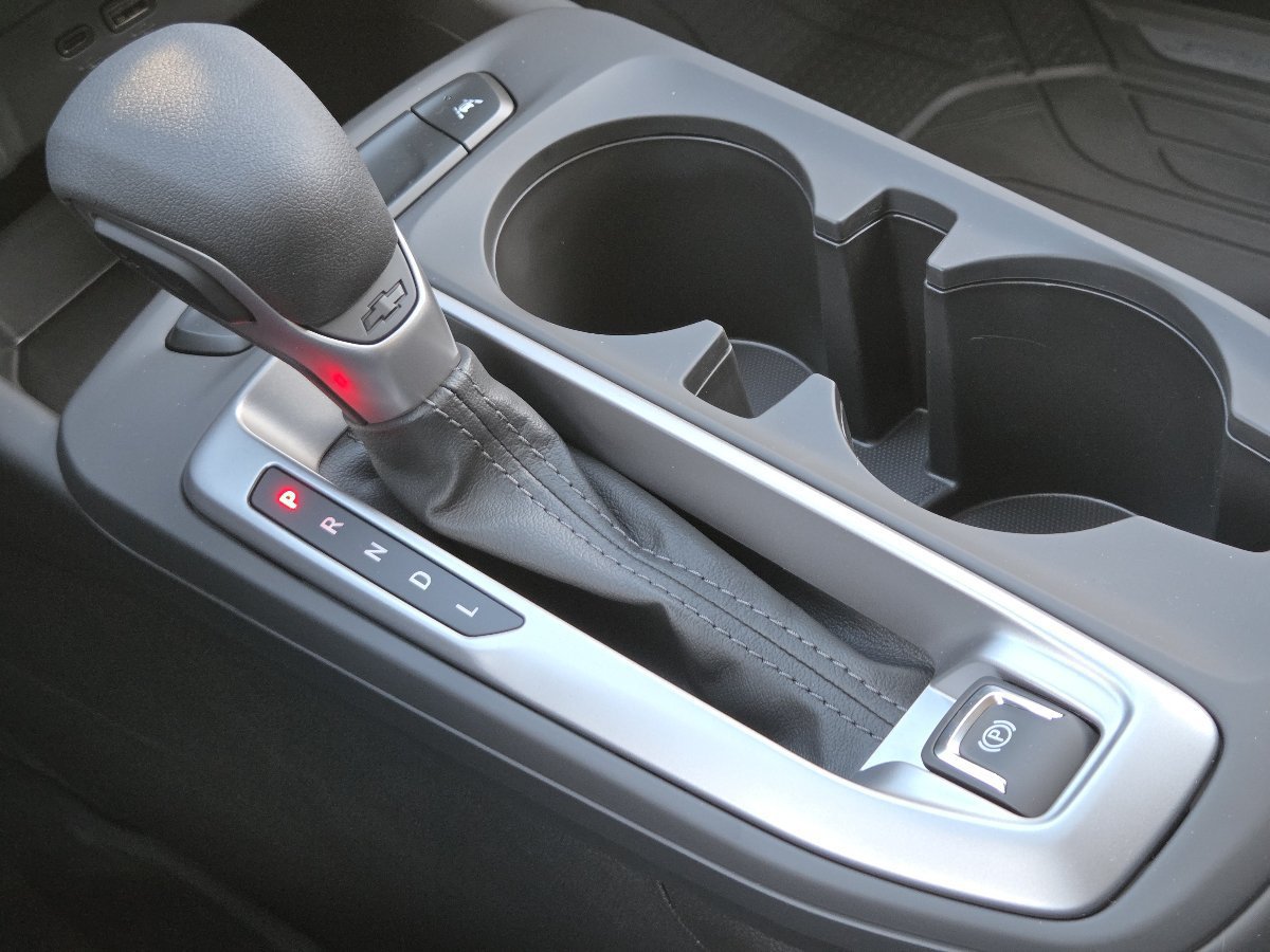 New 2026 Chevrolet Trax LS w/ LS Convenience Package FWD image 36