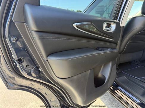 Used 2018 INFINITI QX60 Luxe AWD/4WD image 34