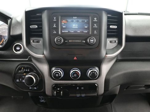 Used 2019 RAM 1500 Tradesman AWD/4WD image 33