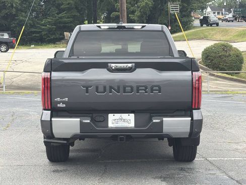 Used 2024 Toyota Tundra Limited AWD/4WD image 6