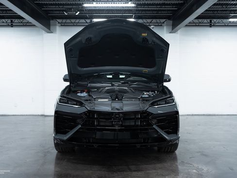 New 2025 Lamborghini Urus SE image 4