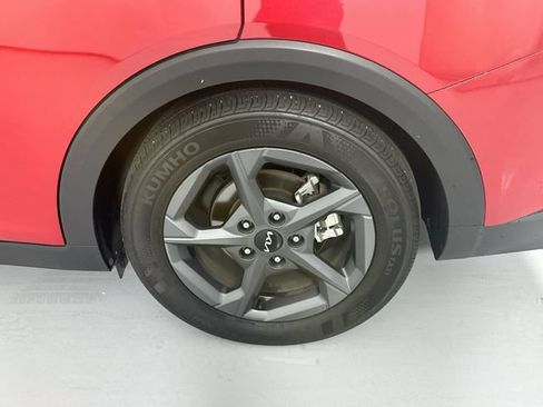 Used 2025 Kia K4 FWD image 11