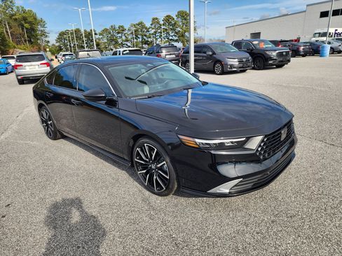 Certified 2024 Honda Accord Touring image 2