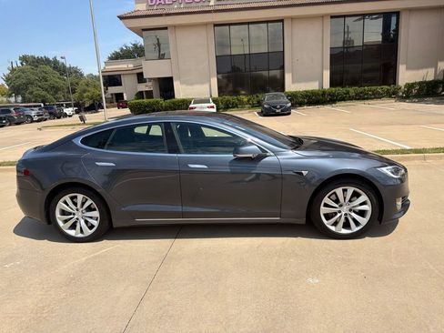 Used 2017 Tesla Model S 100D AWD/4WD image 13