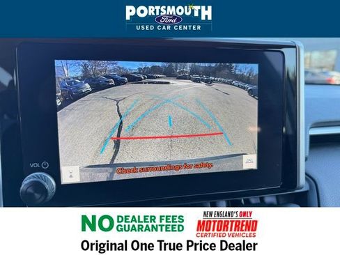 Used 2023 Toyota RAV4 XLE image 8