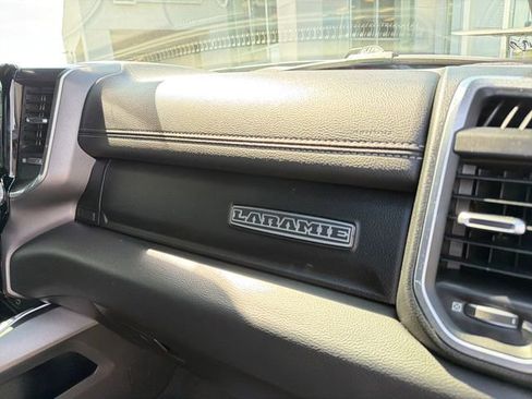 Used 2022 RAM 1500 Laramie w/ Sport Appearance Package AWD/4WD image 33