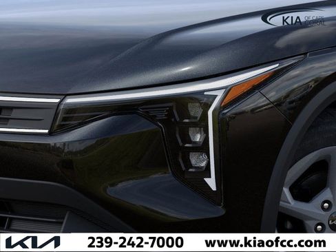 New 2025 Kia K4 LXS image 10