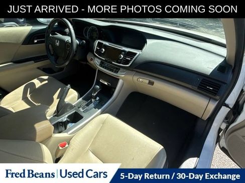 Used 2015 Honda Accord EX-L image 13