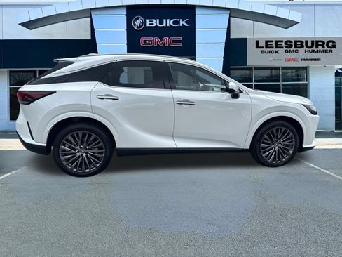 Used 2024 Lexus RX 350 AWD w/ Convenience Package image 8