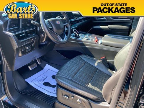 Used 2023 Cadillac Escalade V AWD/4WD image 32