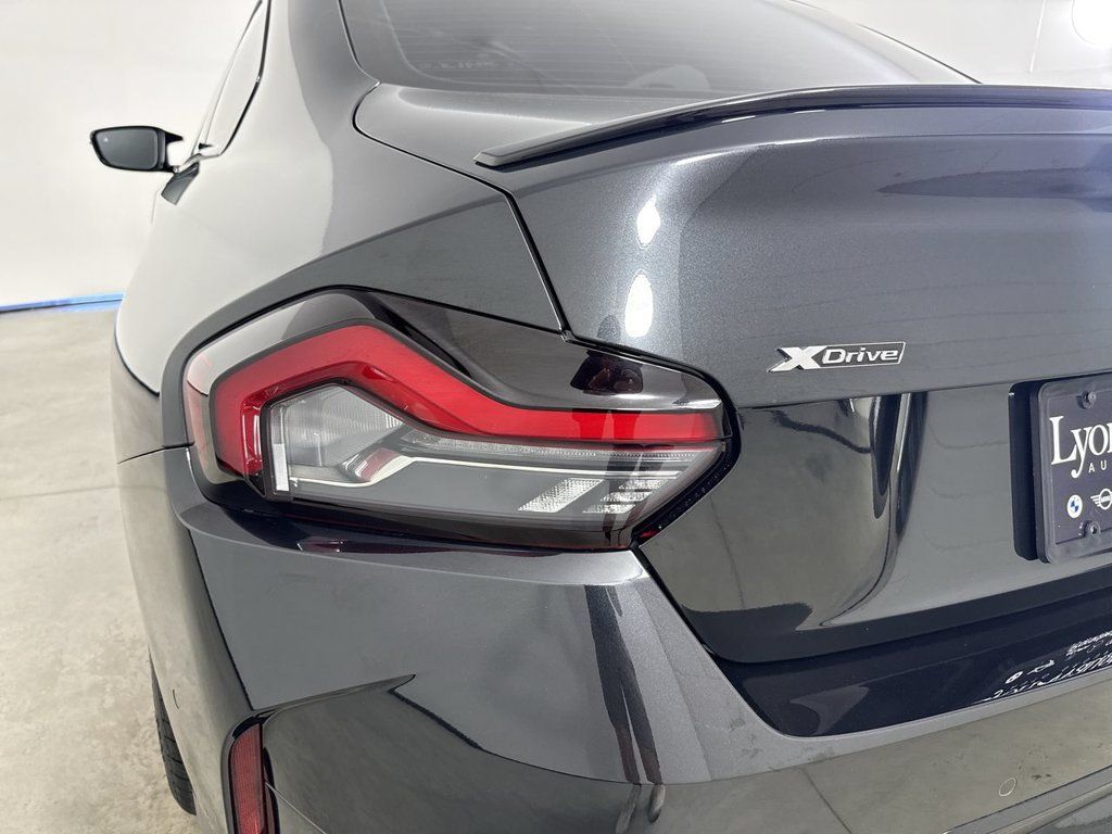 Used 2025 BMW M240i xDrive Coupe w/ Premium Package AWD/4WD image 17