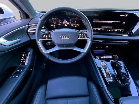 Used 2025 Audi A5 2.0T Premium Plus w/ Premium Plus AWD/4WD image 5