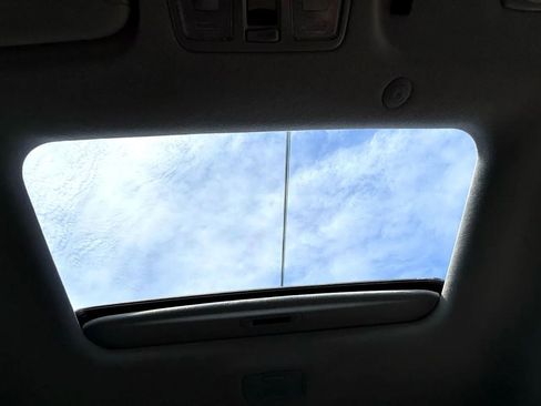 Used 2013 Hyundai Elantra SE image 19