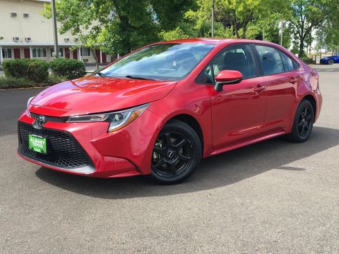 Used 2021 Toyota Corolla LE FWD image 1