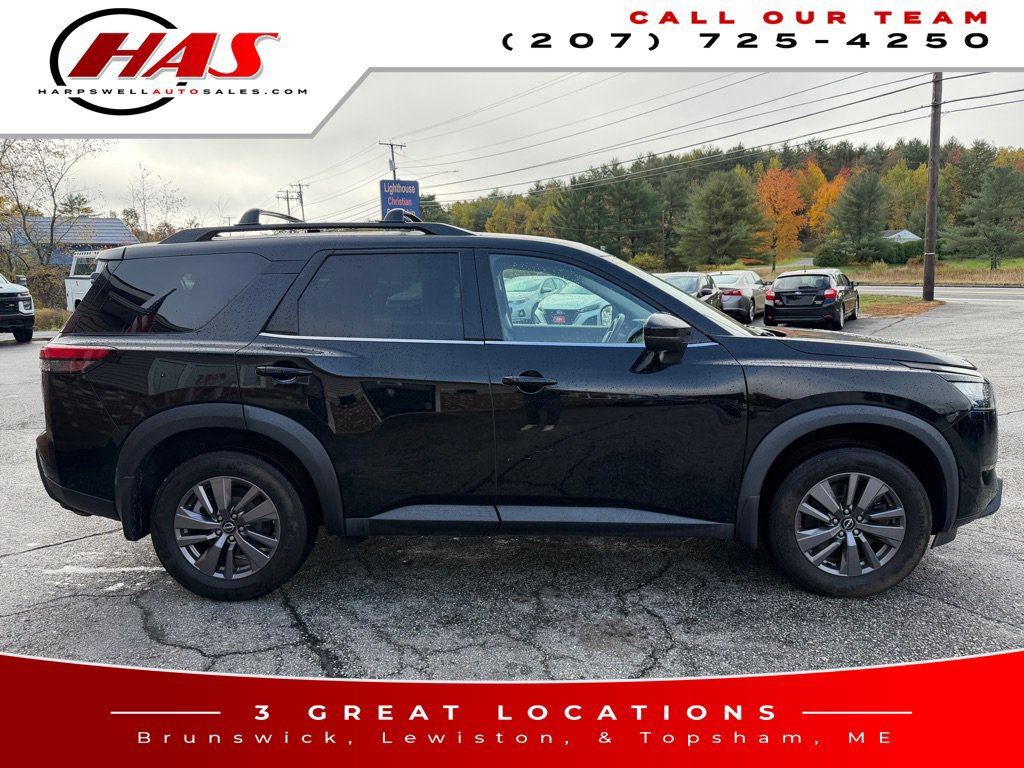 Used 2023 Nissan Pathfinder SV w/ Cargo Package AWD/4WD image 24