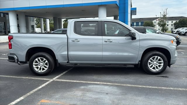 Used 2024 Chevrolet Silverado 1500 RST RWD image 8
