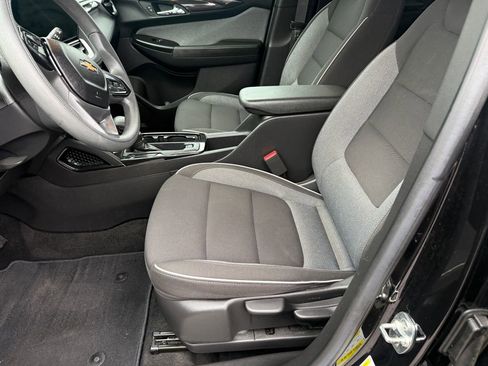 Used 2024 Chevrolet TrailBlazer LT w/ Driver Confidence Package FWD image 25