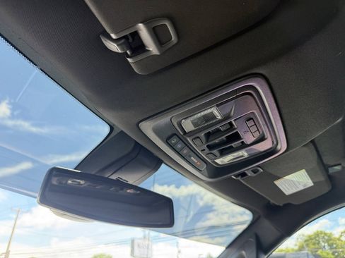 Used 2020 Chevrolet Silverado 1500 High Country AWD/4WD image 35