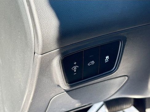 Used 2024 Hyundai Santa Cruz SEL image 11