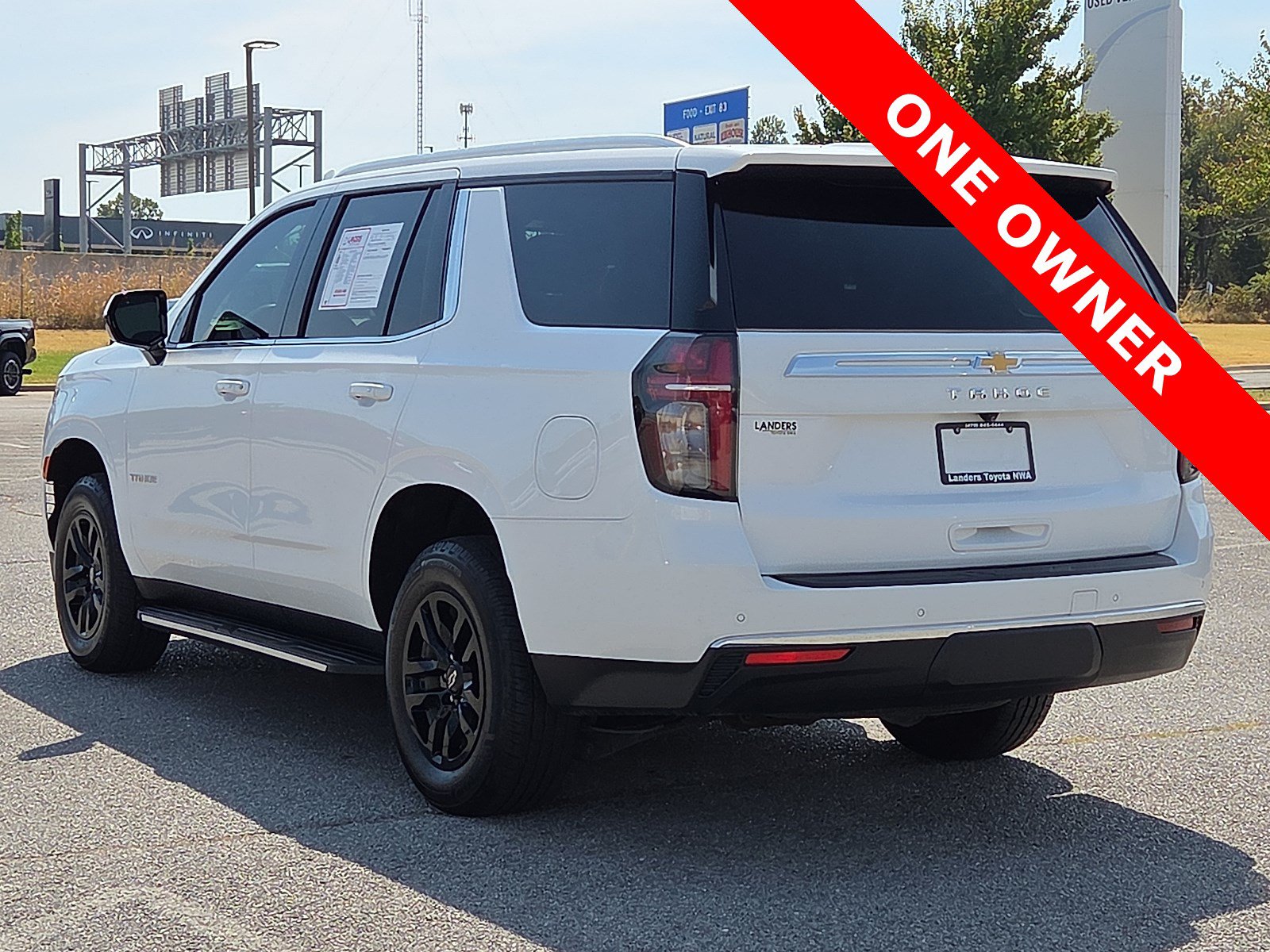 Used 2023 Chevrolet Tahoe LS w/ Driver Alert Package AWD/4WD image 4