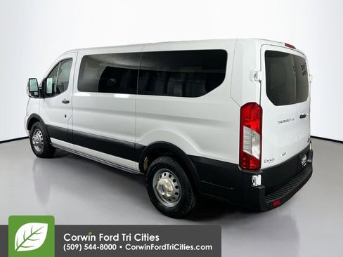 Used 2020 Ford Transit 150 XLT image 10