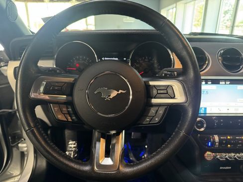 Used 2017 Ford Mustang GT Premium w/ Equipment Group 401A image 9