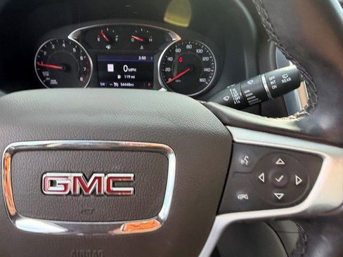 Certified 2023 GMC Acadia SLT image 22