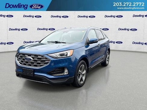 Certified 2020 Ford Edge Titanium AWD/4WD image 4