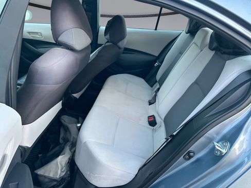 Used 2022 Toyota Corolla LE FWD image 27