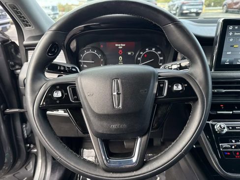 Used 2022 Lincoln Corsair Standard 4D Sport Utility w/ Equipment Group 101A image 11