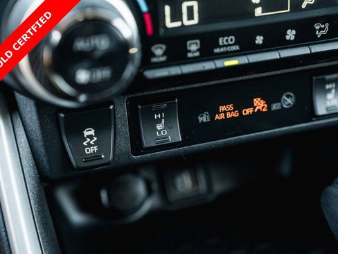 Certified 2024 Toyota RAV4 XLE AWD/4WD image 20