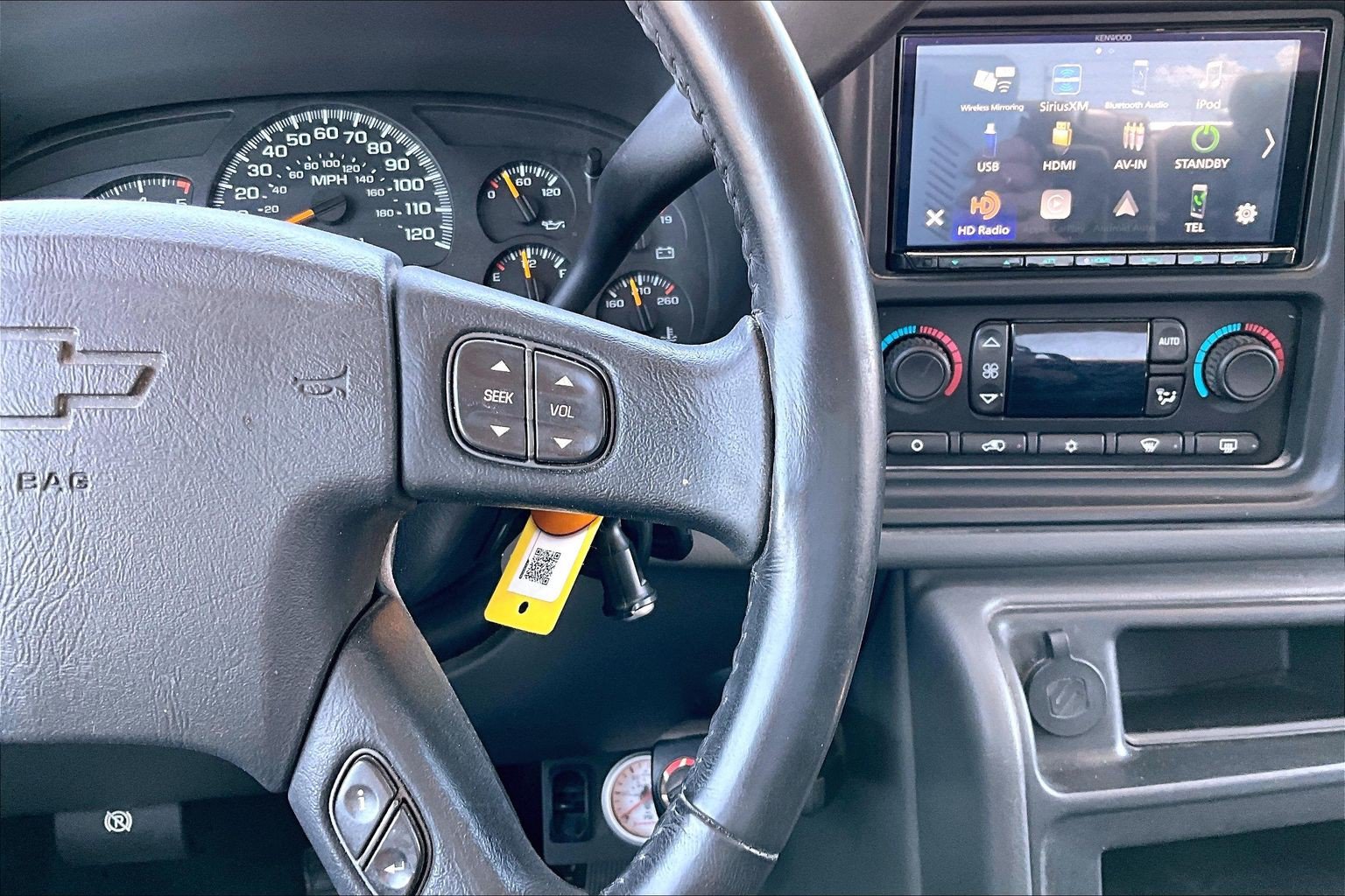 Used 2007 Chevrolet Silverado 2500 LT w/ Heavy-Duty Power Package AWD/4WD image 20