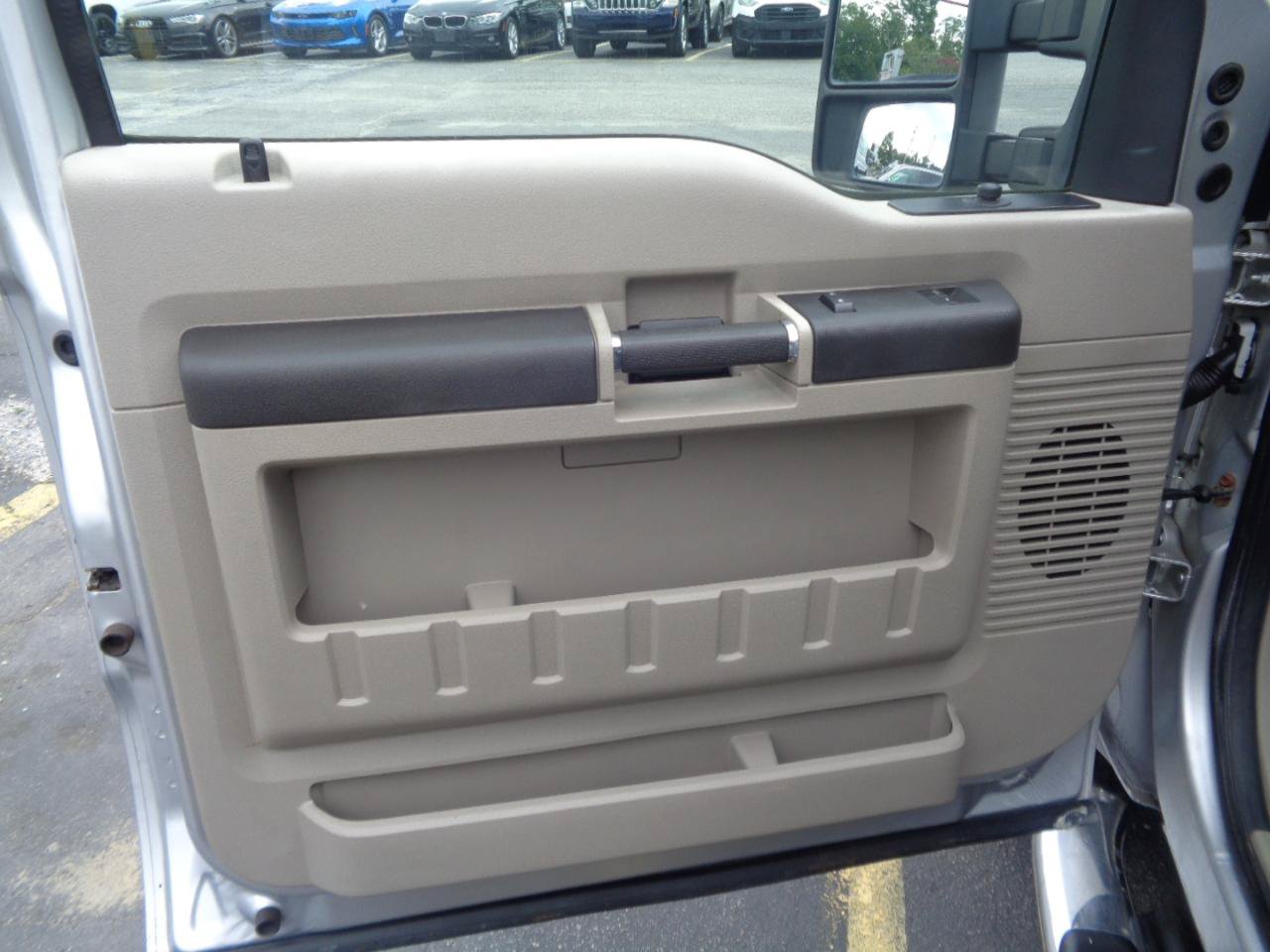 Used 2010 Ford F250 XLT AWD/4WD image 19