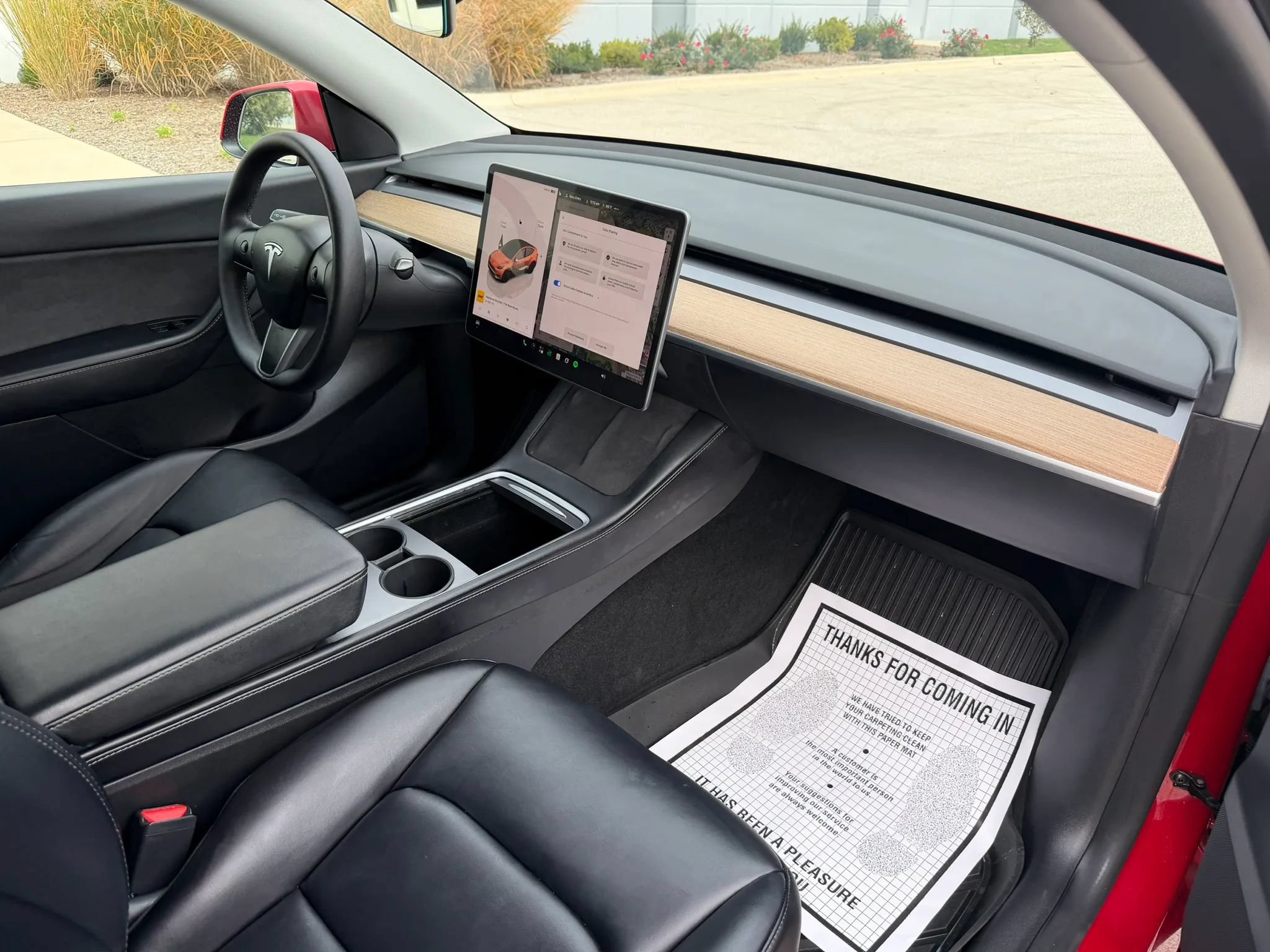 Used 2022 Tesla Model Y Performance AWD/4WD image 19