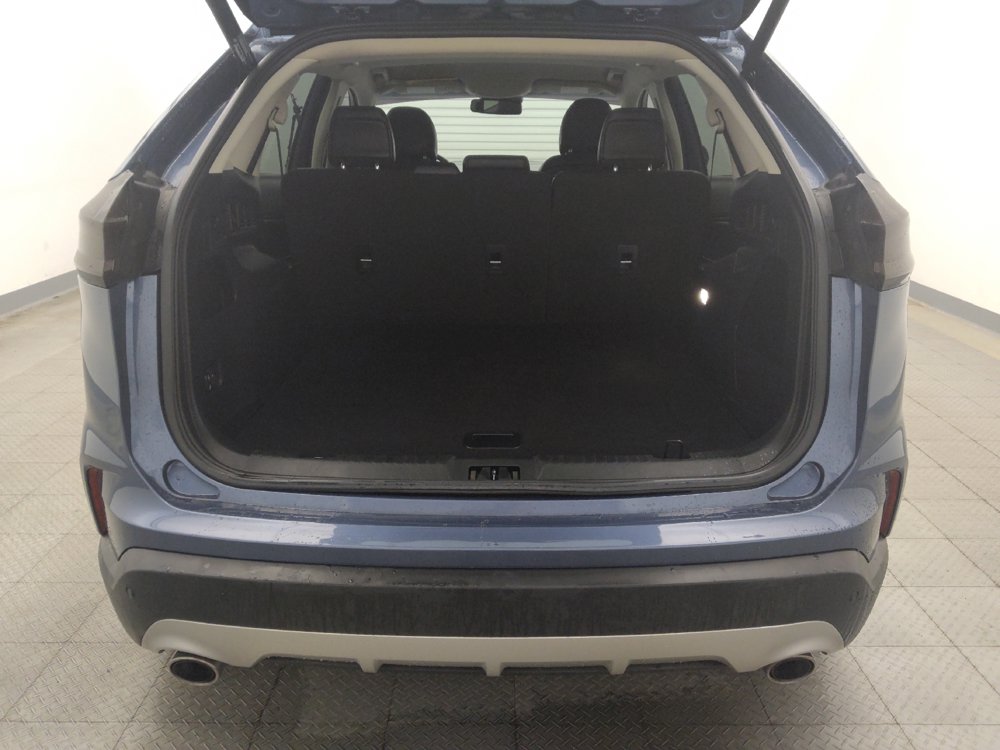 Used 2019 Ford Edge SEL w/ Equipment Group 201A FWD image 29