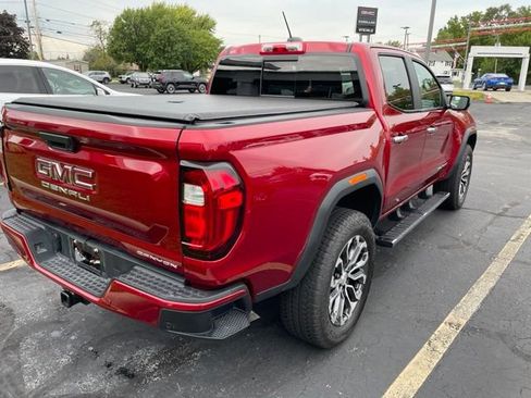 Used 2026 GMC Canyon Denali AWD/4WD image 9