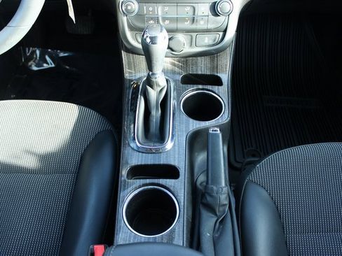 Used 2015 Chevrolet Malibu LT w/ Power Convenience Package image 18