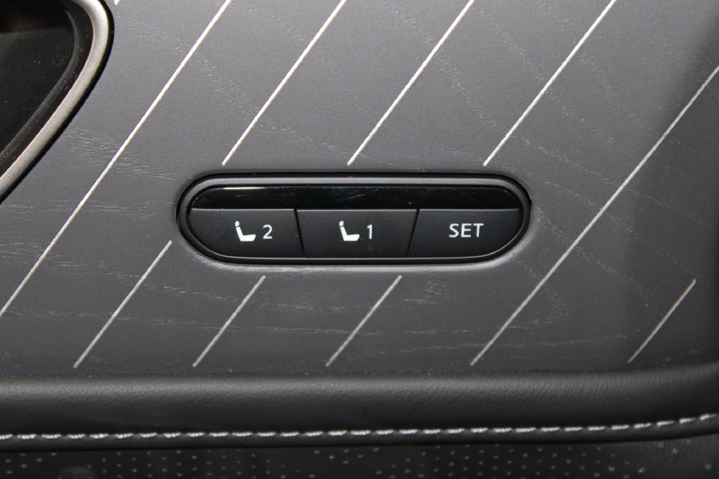Used 2026 INFINITI QX80 Autograph w/ Autograph Exterior Package AWD/4WD image 50