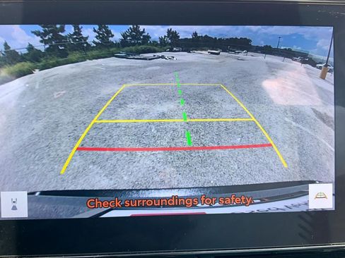 Used 2024 Toyota RAV4 XLE FWD image 26